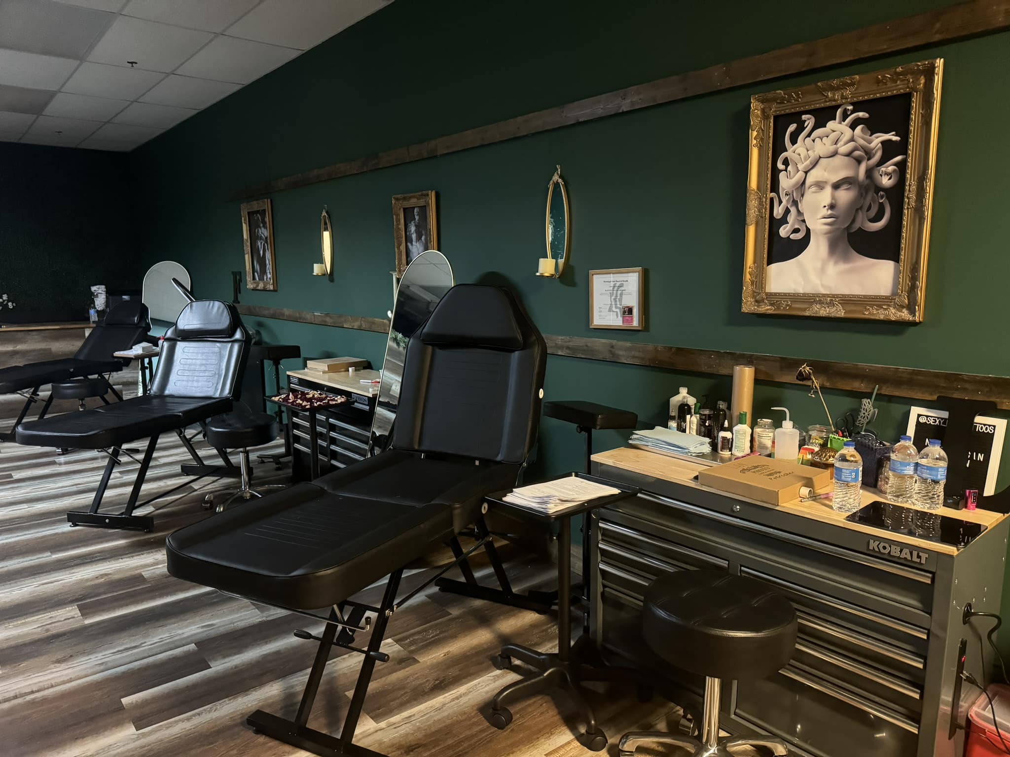 Iconic Ink Studio Artisan Ink Studio